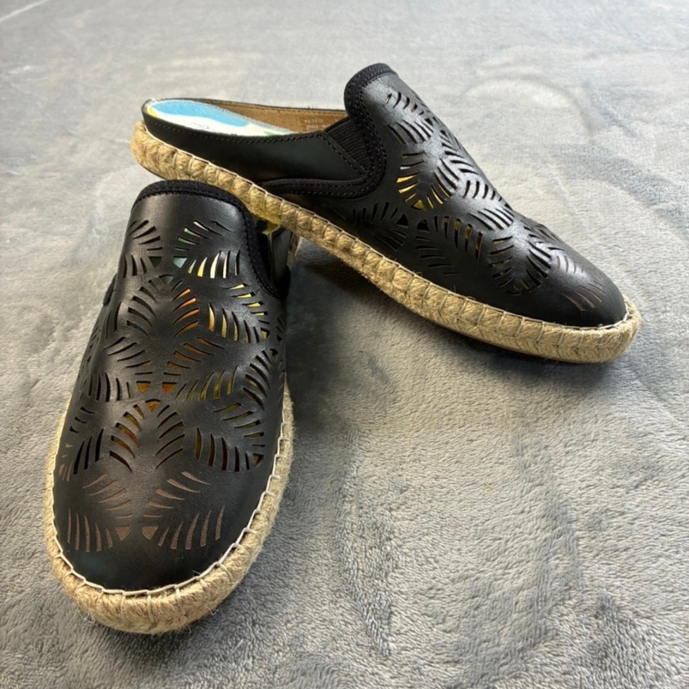 OluKai Kaula 'Olu 'Ili Black Leather Laser Cut Espadrille Mules Womens 8 20450 - Picture 11 of 16